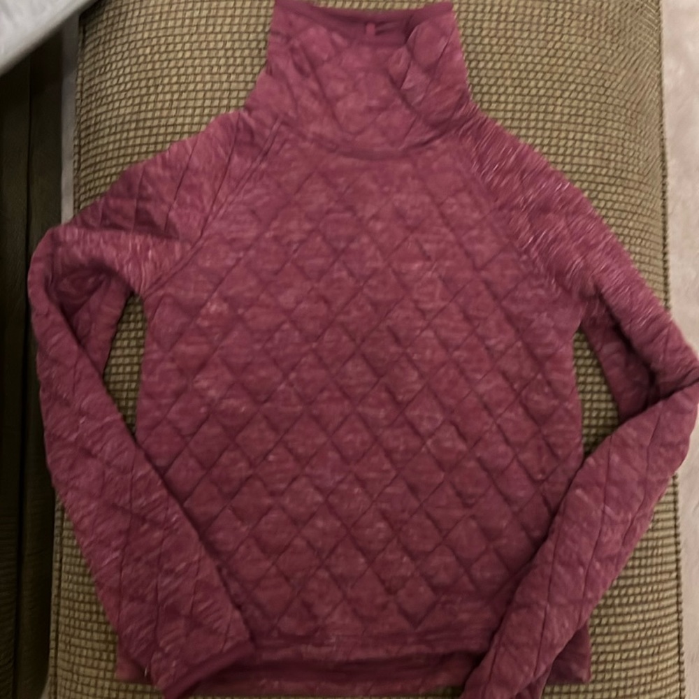 EUC Oiselle Lauren Pullover size XS purple